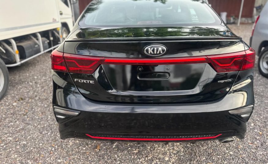 2021 Kia forte Gt