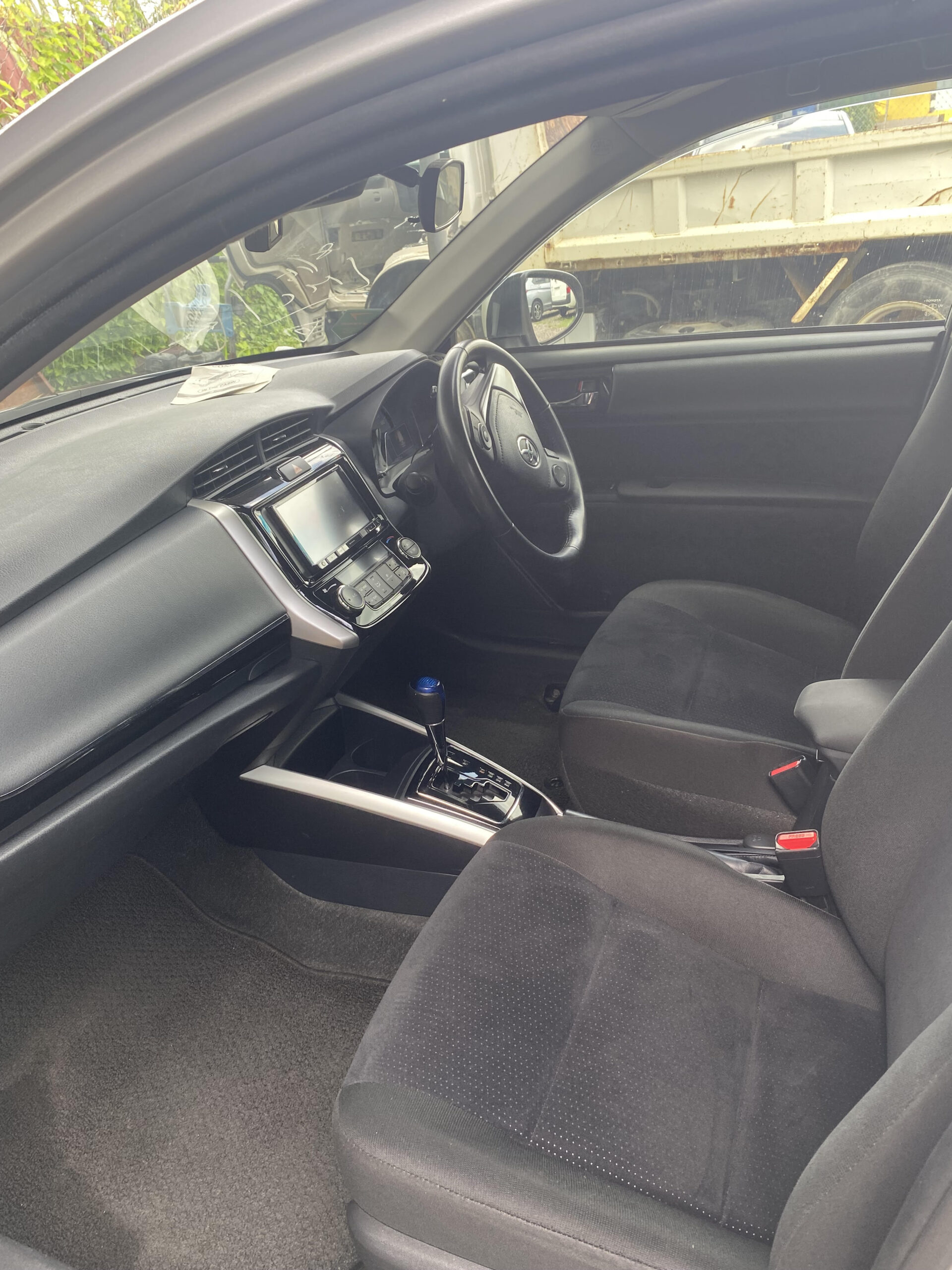 2018 TOYOTA COROLLA FIELDER HYBRID G PACKAGE