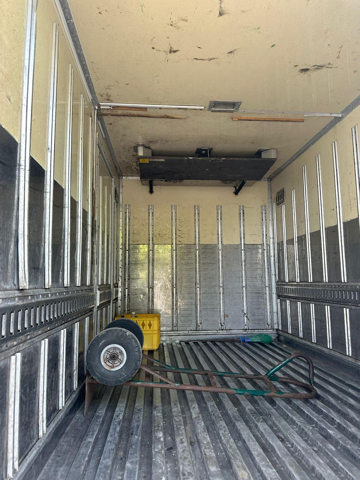 2009 ISUZU ELF TRUCK