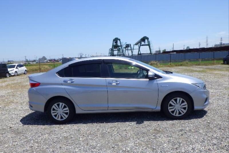 2019 HONDA GRACE HYBRID