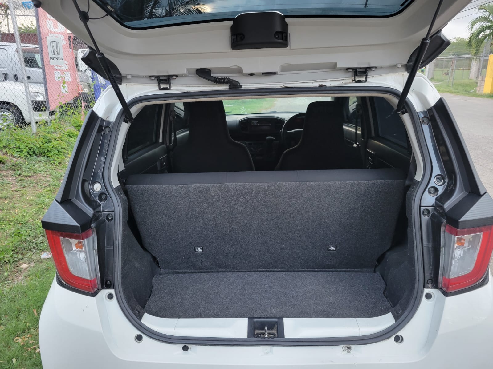 2019 DIAHATSU MIRA ES