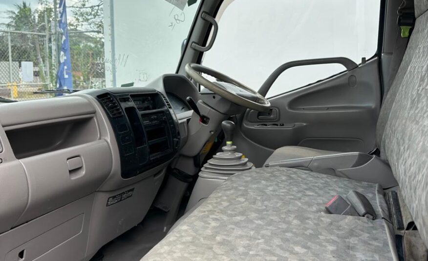 2006 TOYOTA DYNA TRUCK