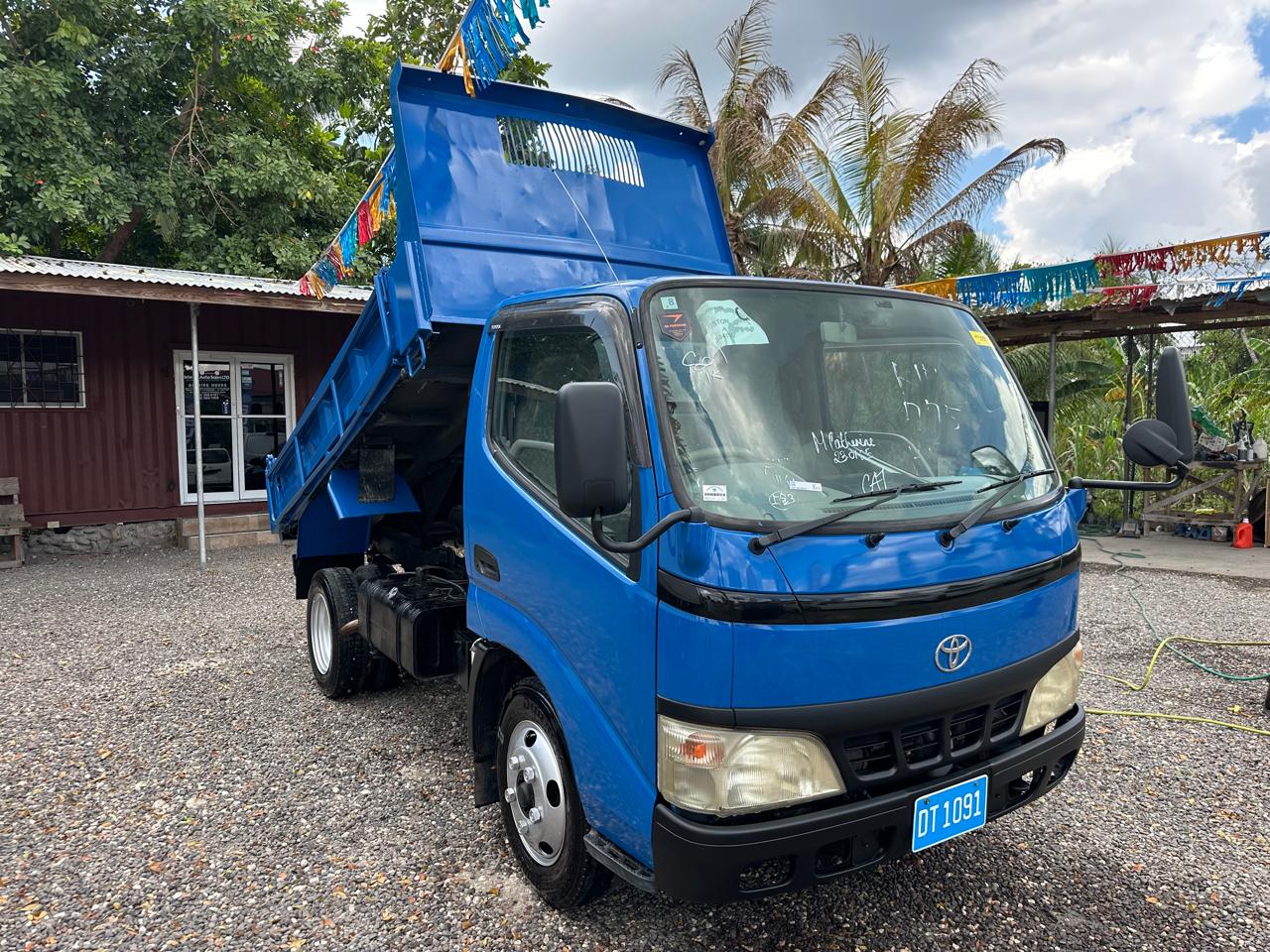 2006 TOYOTA DYNA TRUCK