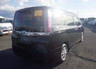 2018 TOYOTA NOAH