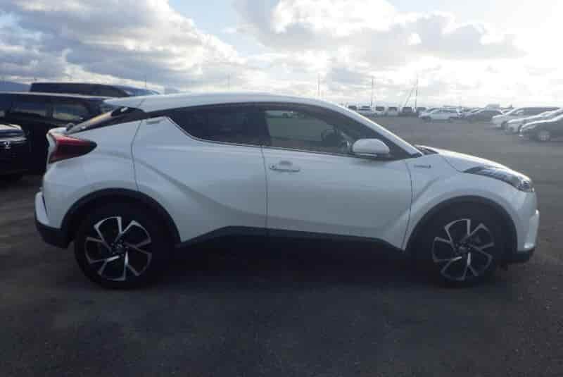 2019 TOYOTA C-HR HYBRID