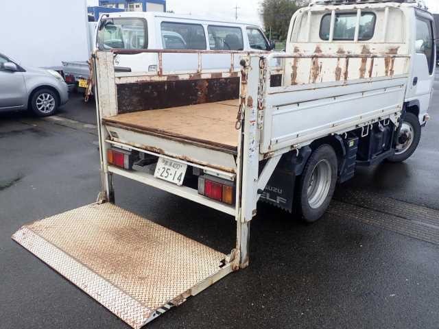 2011 ISUZU ELF TRUCK