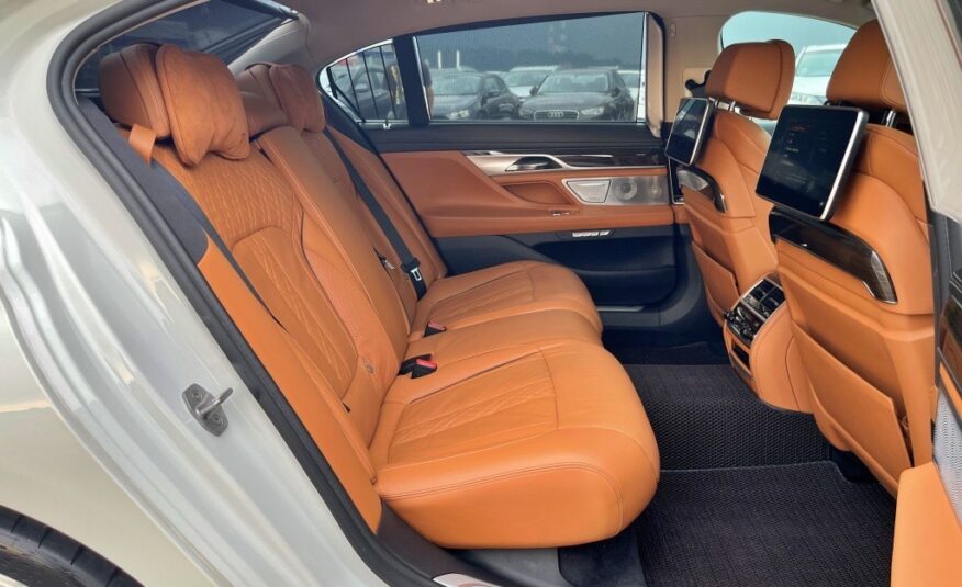 2016 BMW 750 Li