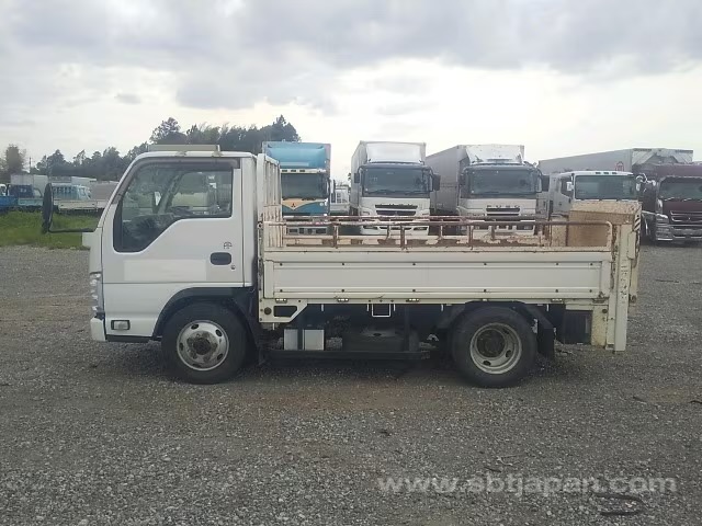 2011 ISUZU ELF TRUCK
