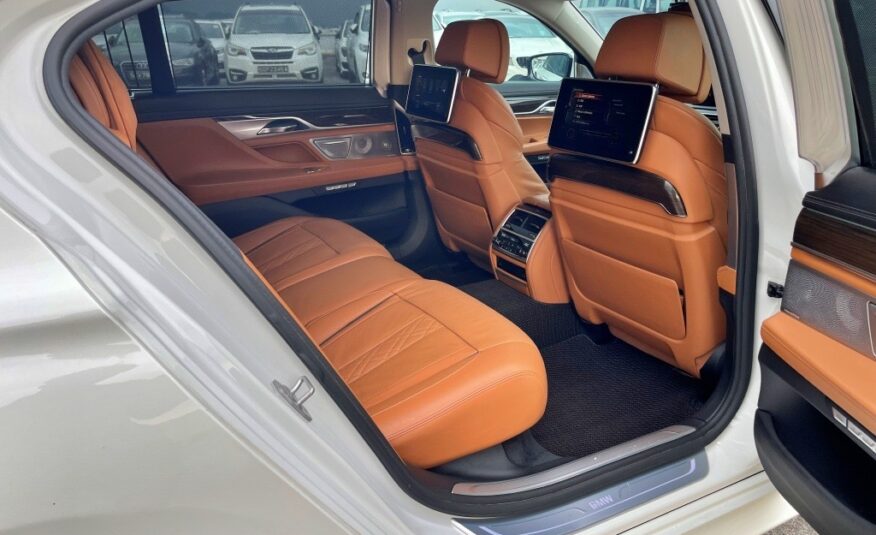 2016 BMW 750 Li