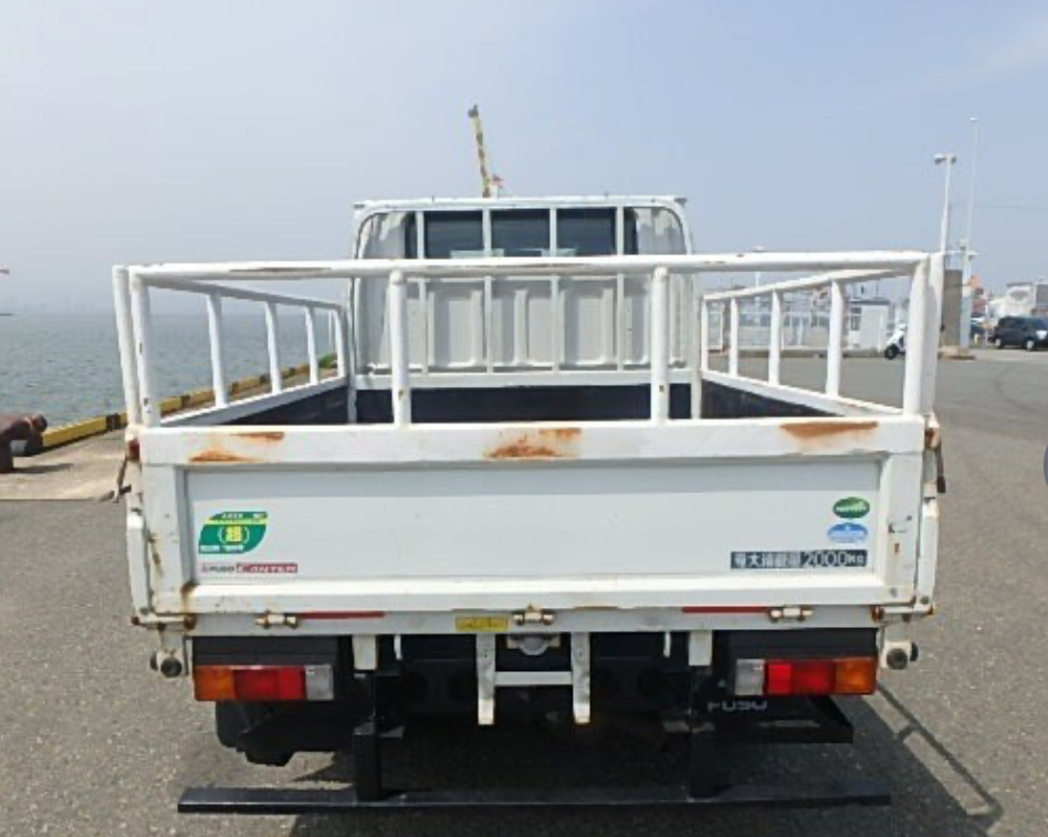 2015 Mitsubishi Canter