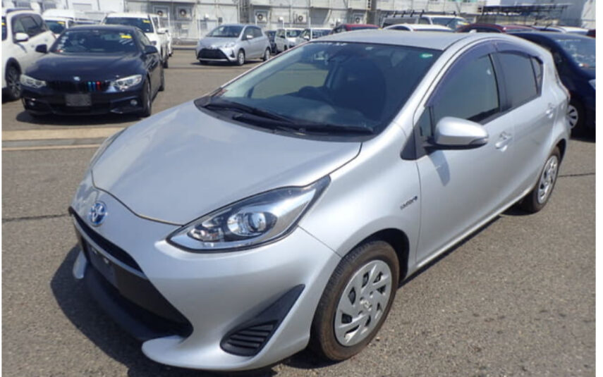 2019 Toyota AQUA HYBRID
