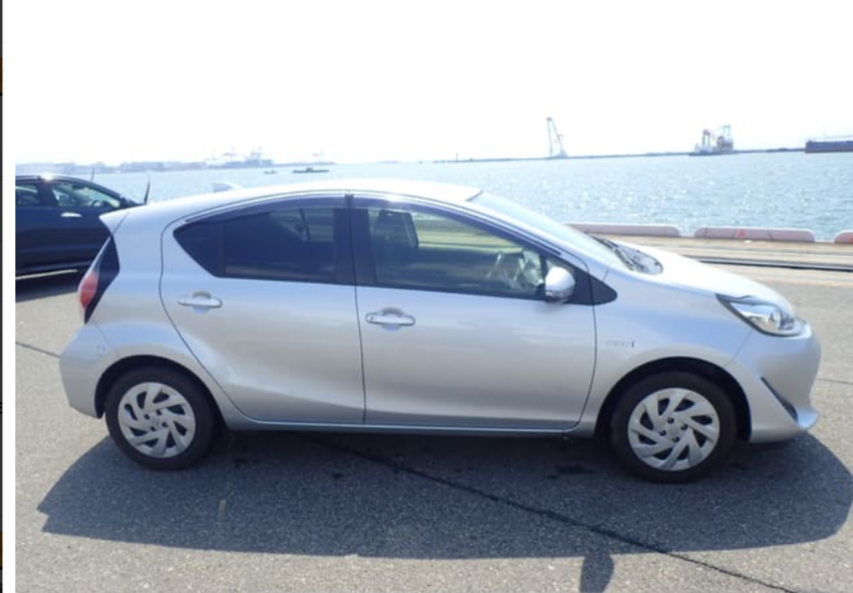 2019 Toyota AQUA HYBRID