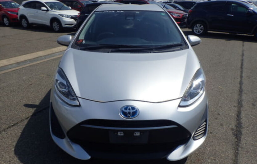 2019 Toyota AQUA HYBRID