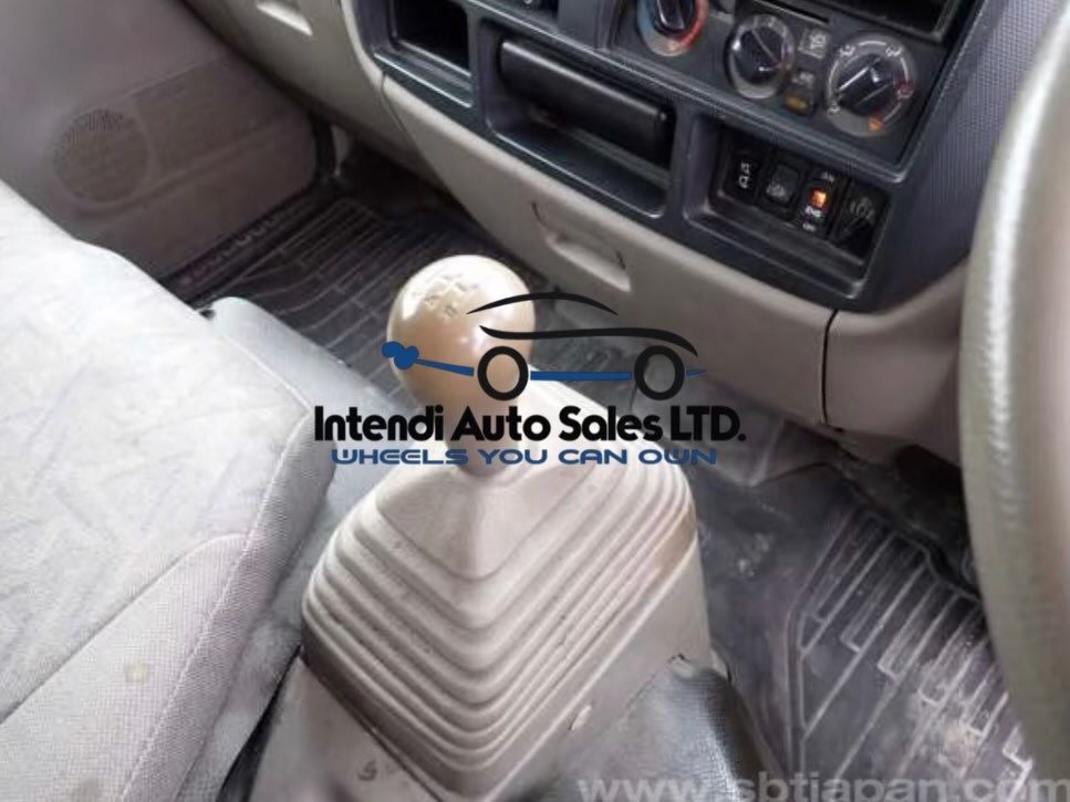 2019 Nissan Atlas truck