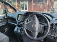 2016 toyota voxy (Modellista Aero Styling)