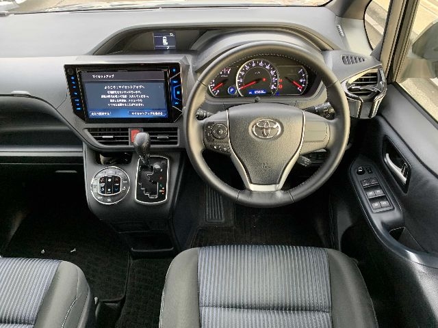 2016 toyota voxy