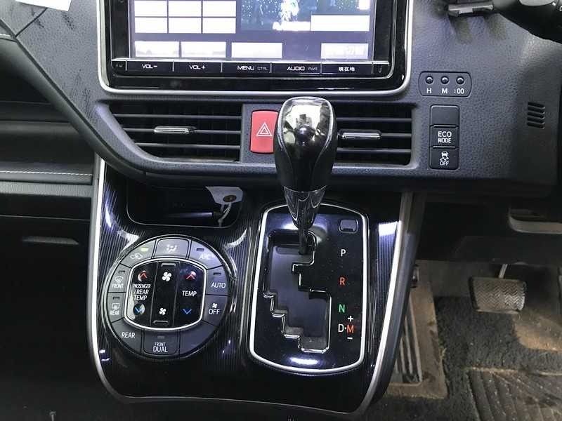 2016 Toyota Esquire Gi