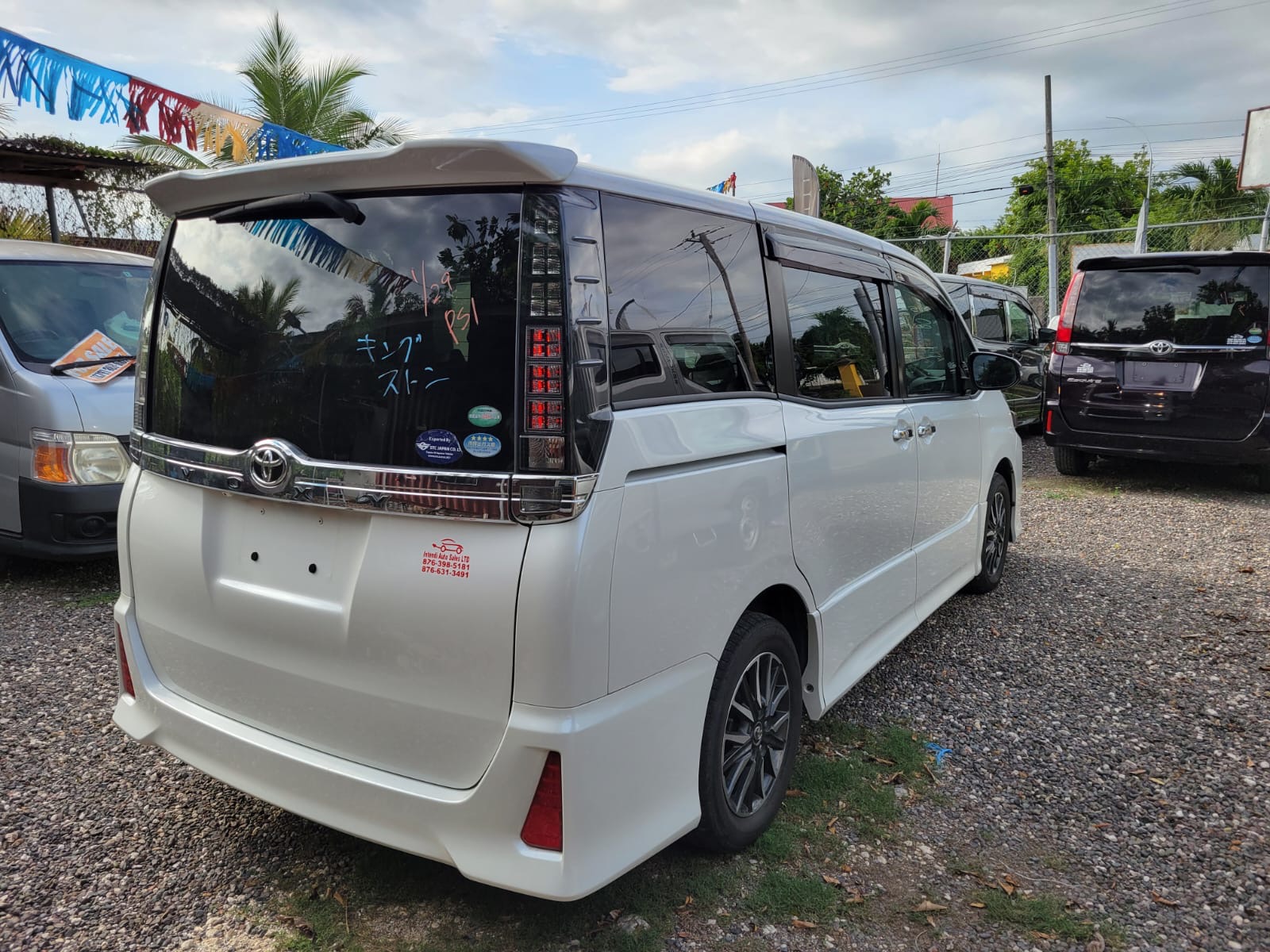 2017 Toyota Voxy ZS