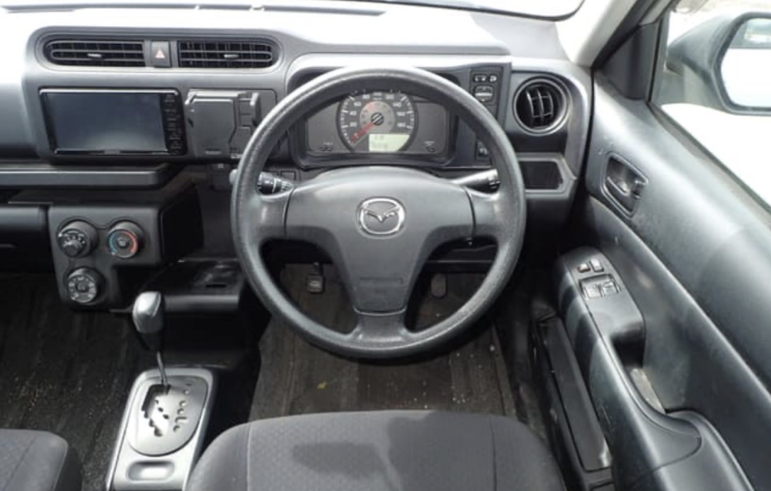 2021 Mazda Familia