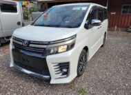 2017 Toyota Voxy ZS